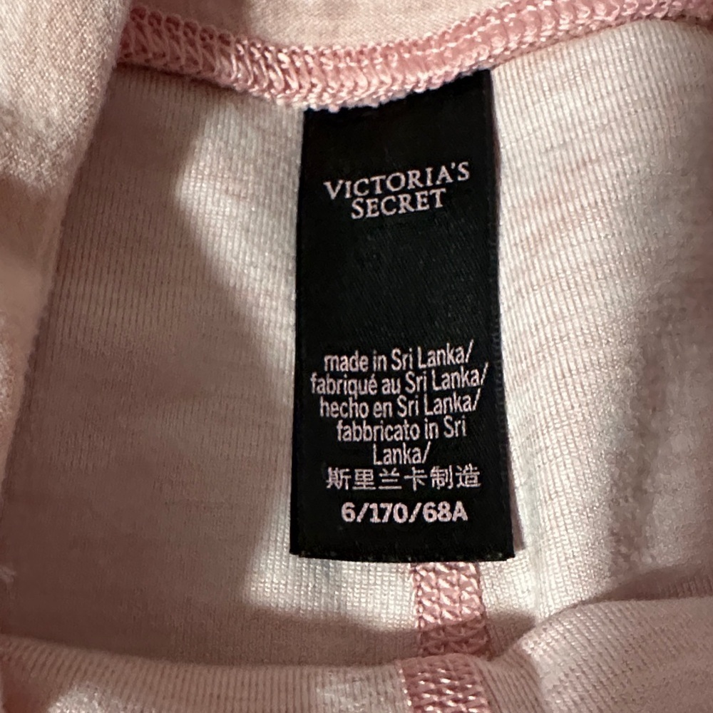 Victoria's Secret Pink Leggings - Picture 10 of 10